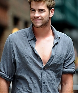 Filename=liamhemsworthorg1018.jpg
Filesize=825KiB
Dimensions=866x1300
Date added=Jul 15, 2020 liamhemsworthorg1018.jpg