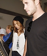liamhemsworthorg1111.jpg