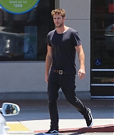 liamhemsworthorg275.jpg