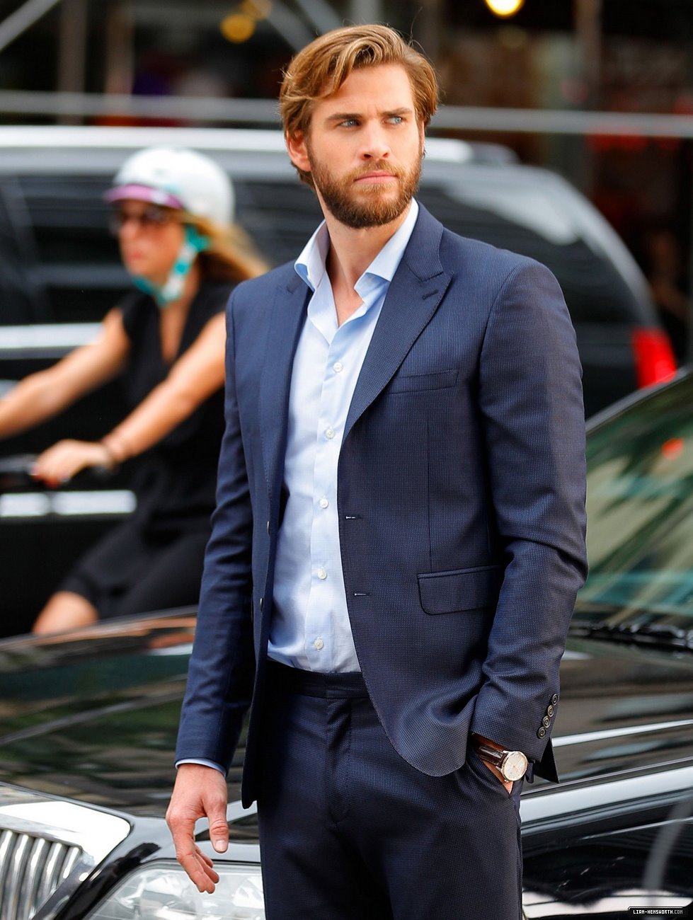 liamhemsworthorg1132.jpg