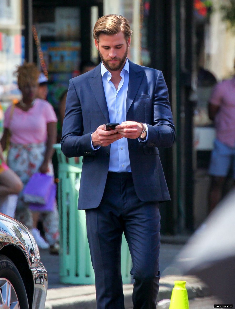 liamhemsworthorg1152.jpg