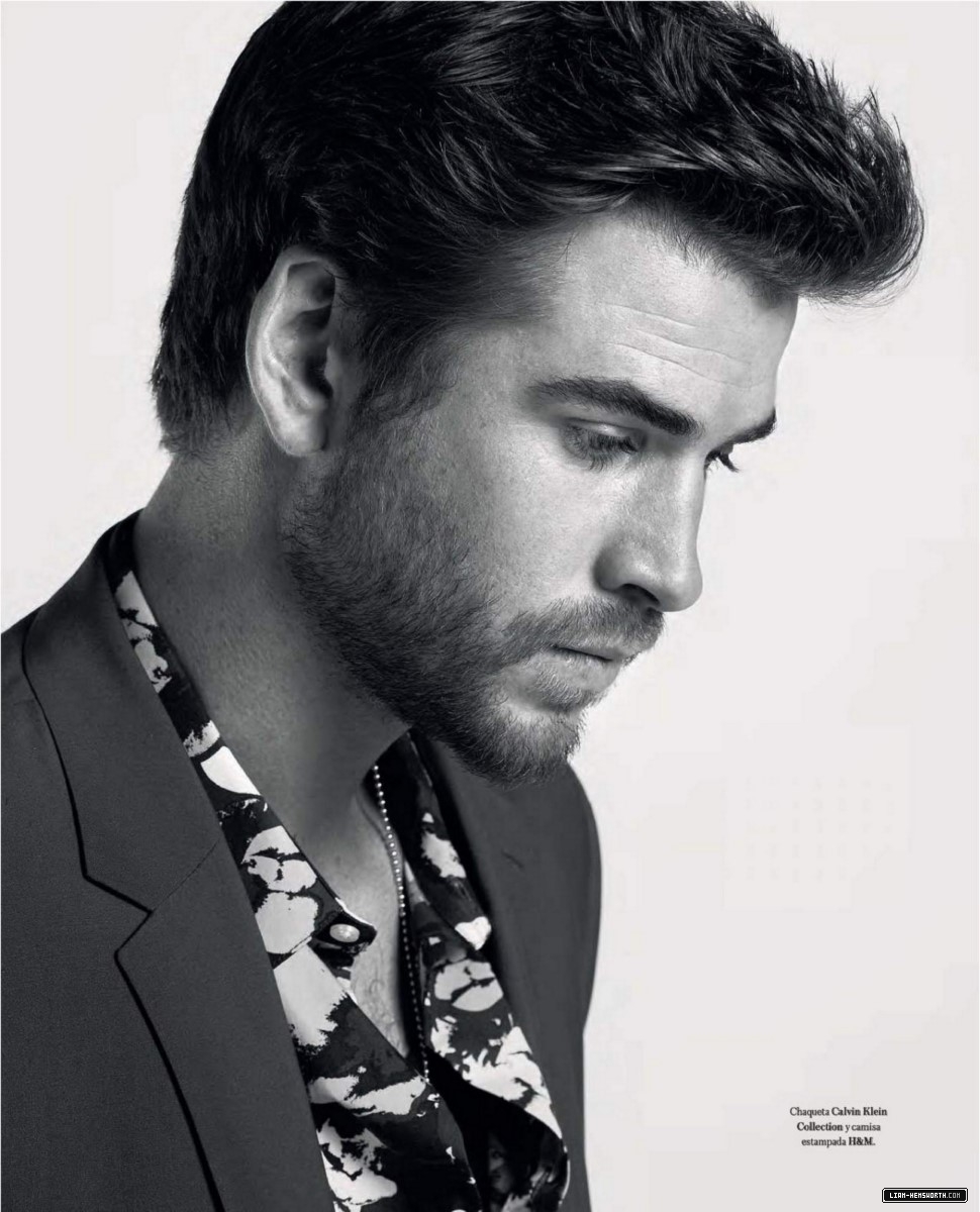 liamhemsworthorg230.jpg