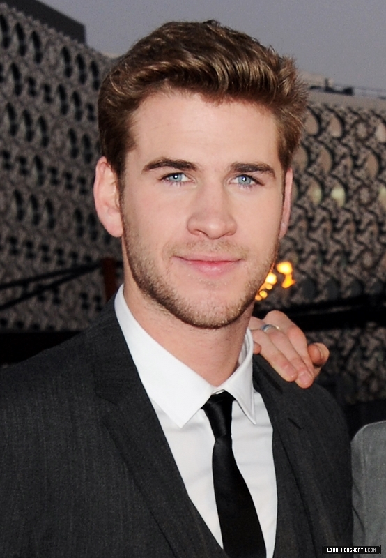 liamhemsworthorg02477.jpg