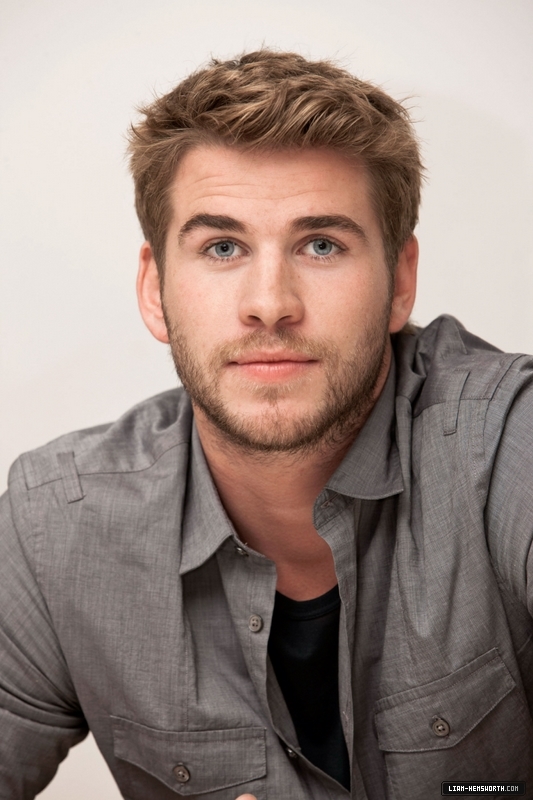 liamhemsworthorg03466.jpg