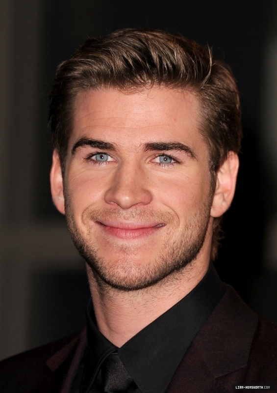 liamhemsworthorg03855.jpg