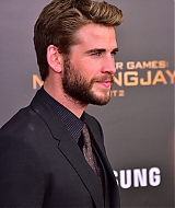 liamhemsworthorg10163.jpg