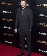 liamhemsworthorg10368.jpg