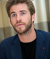 liamhemsworthorg10637.jpg