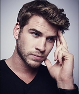 liamhemsworthorg321.jpg