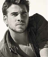 liamhemsworthorg252.jpg