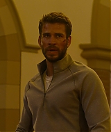 liamhemsworthorg385.jpg